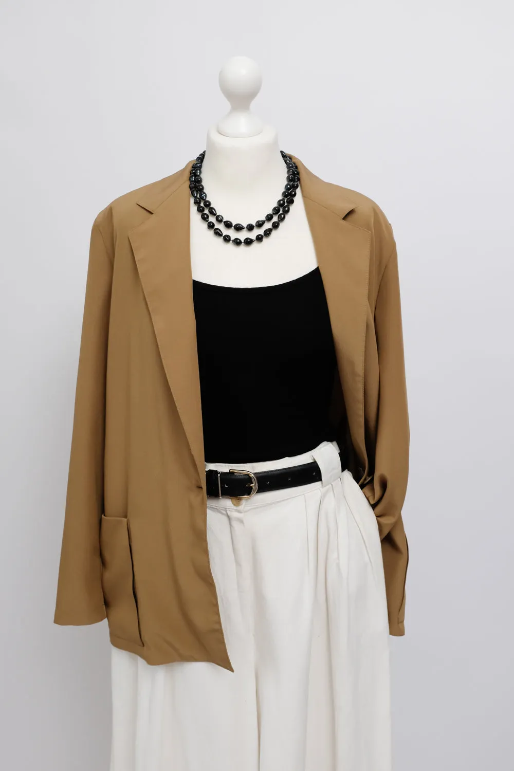 BEIGE SILKY VINTAGE SUMMER BLAZER