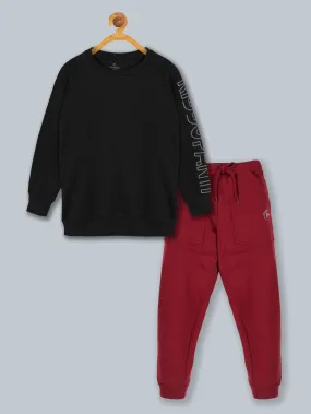 Boys "Kiddopanti" Print Round Neck sweatshirt & Solid Fleece Track Pant Set