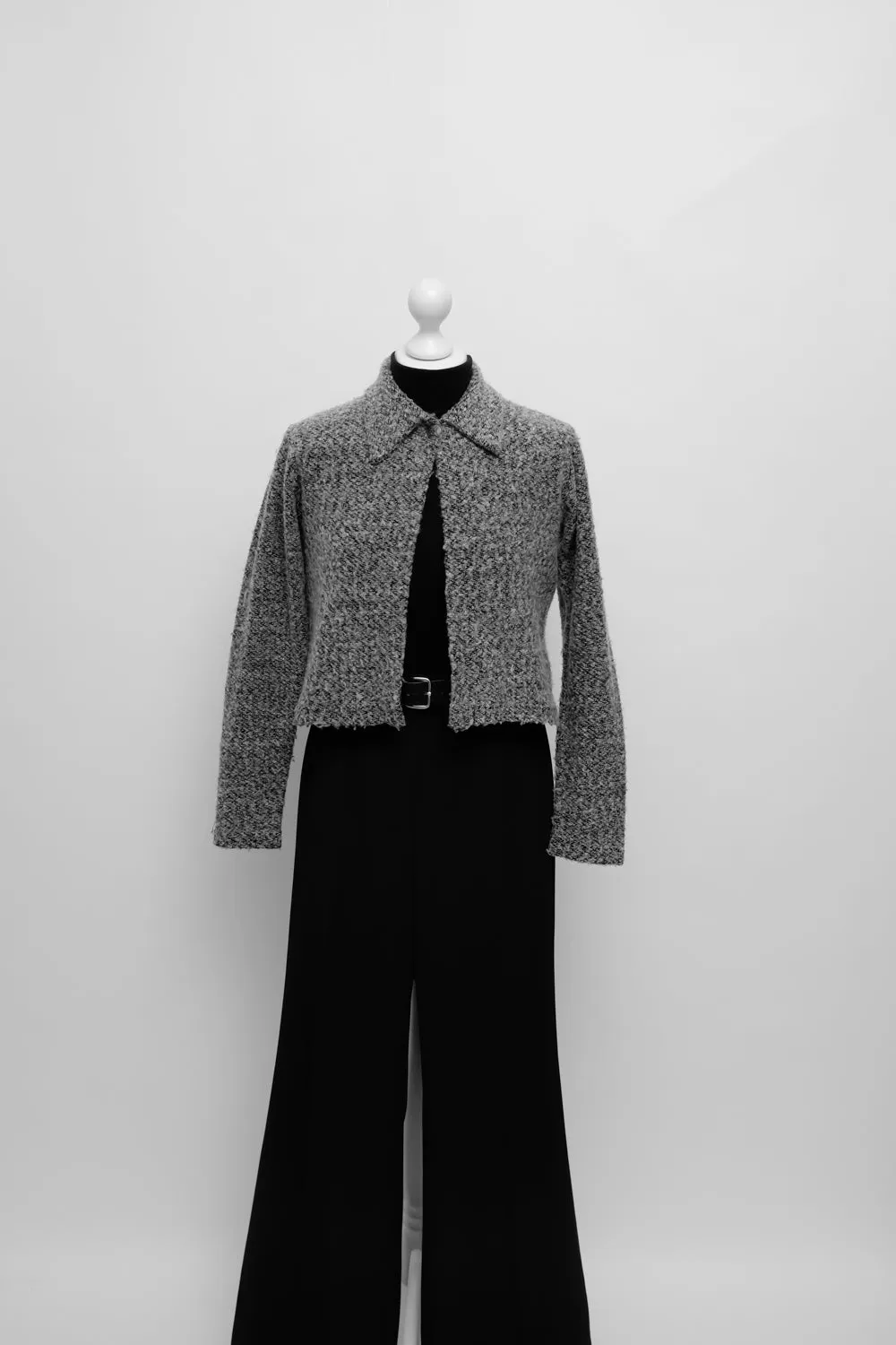 CROPPED WOOL BOUCLE GREY CARDIGAN