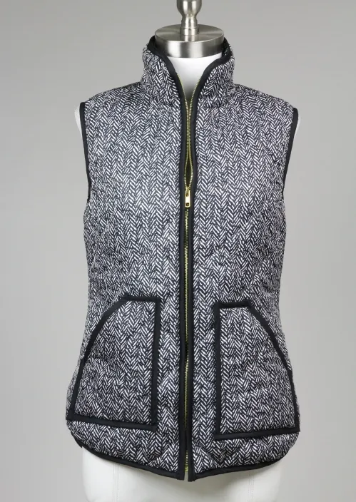 Final Sale - Herringbone Quilted Puffer Vest in Black