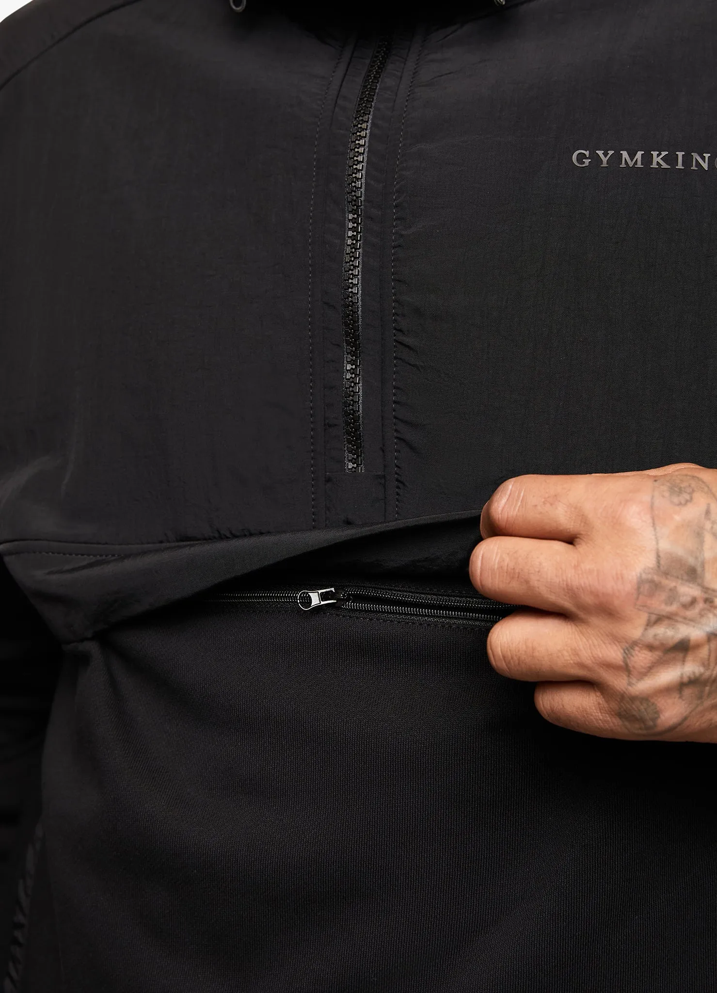 Gym King Eclipse 1/4 Zip Overhead Jacket - Black