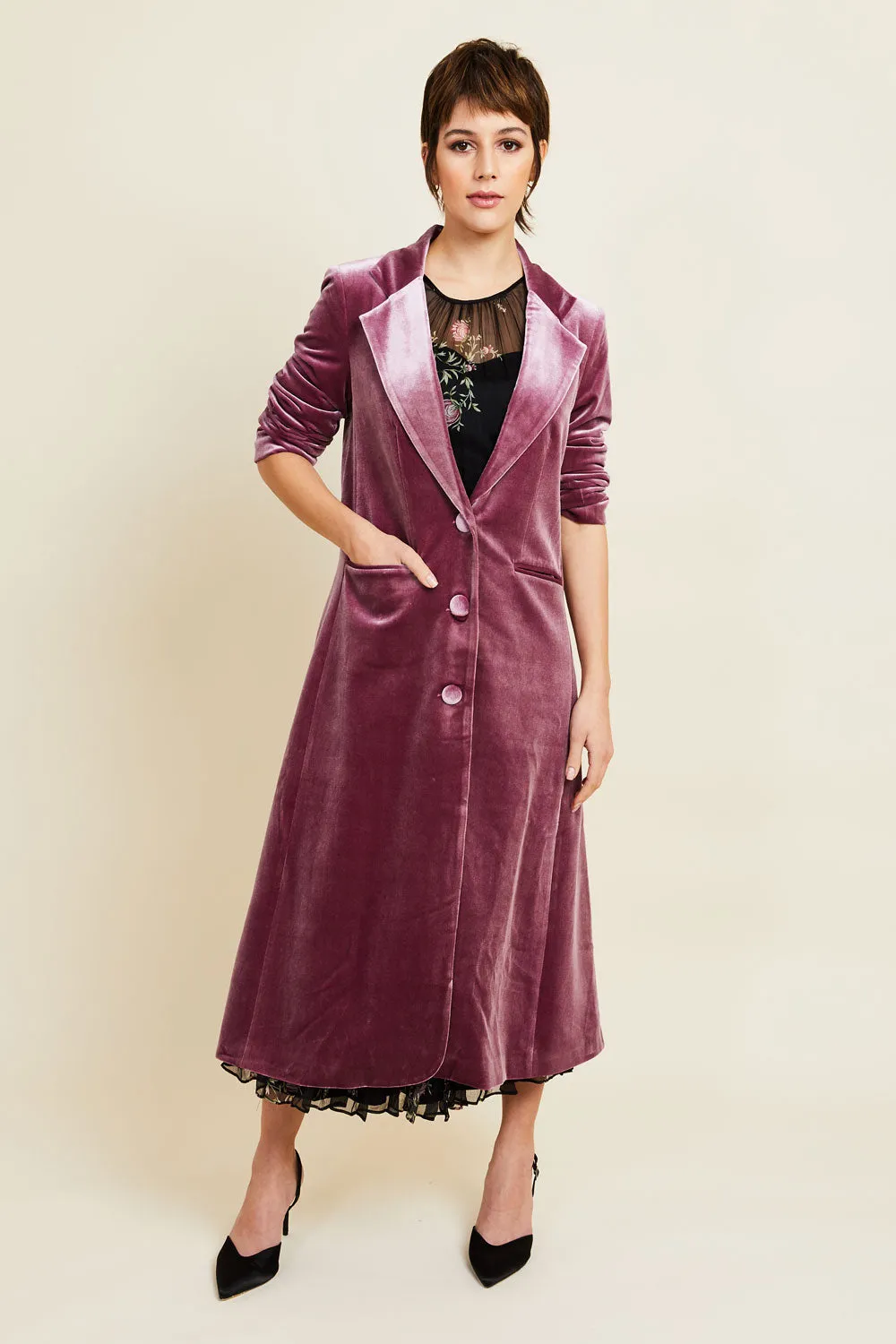 Kamare - 2089 Surrey Coat