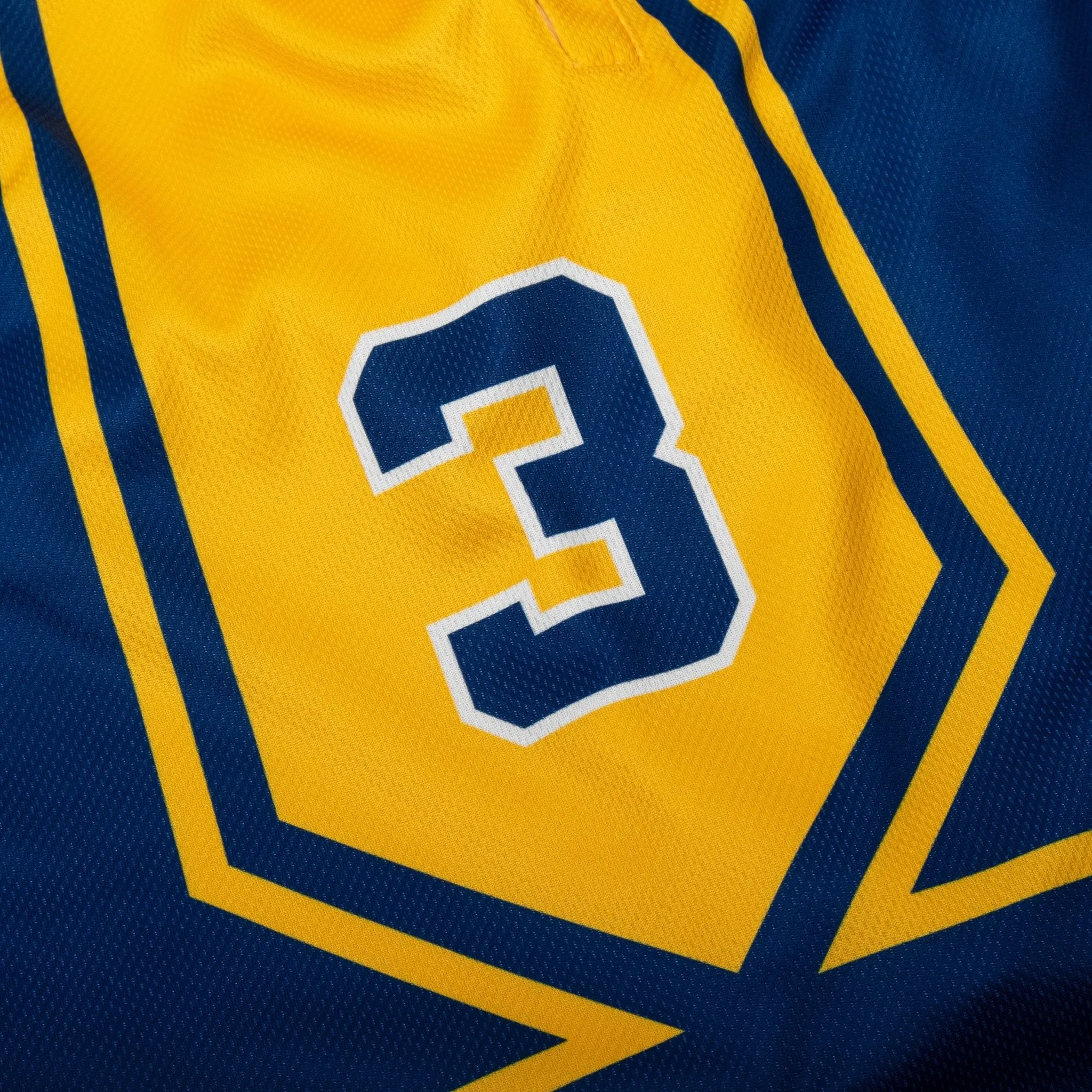 Marquette Golden Eagles 2002-2003 Retro Shorts (Away)