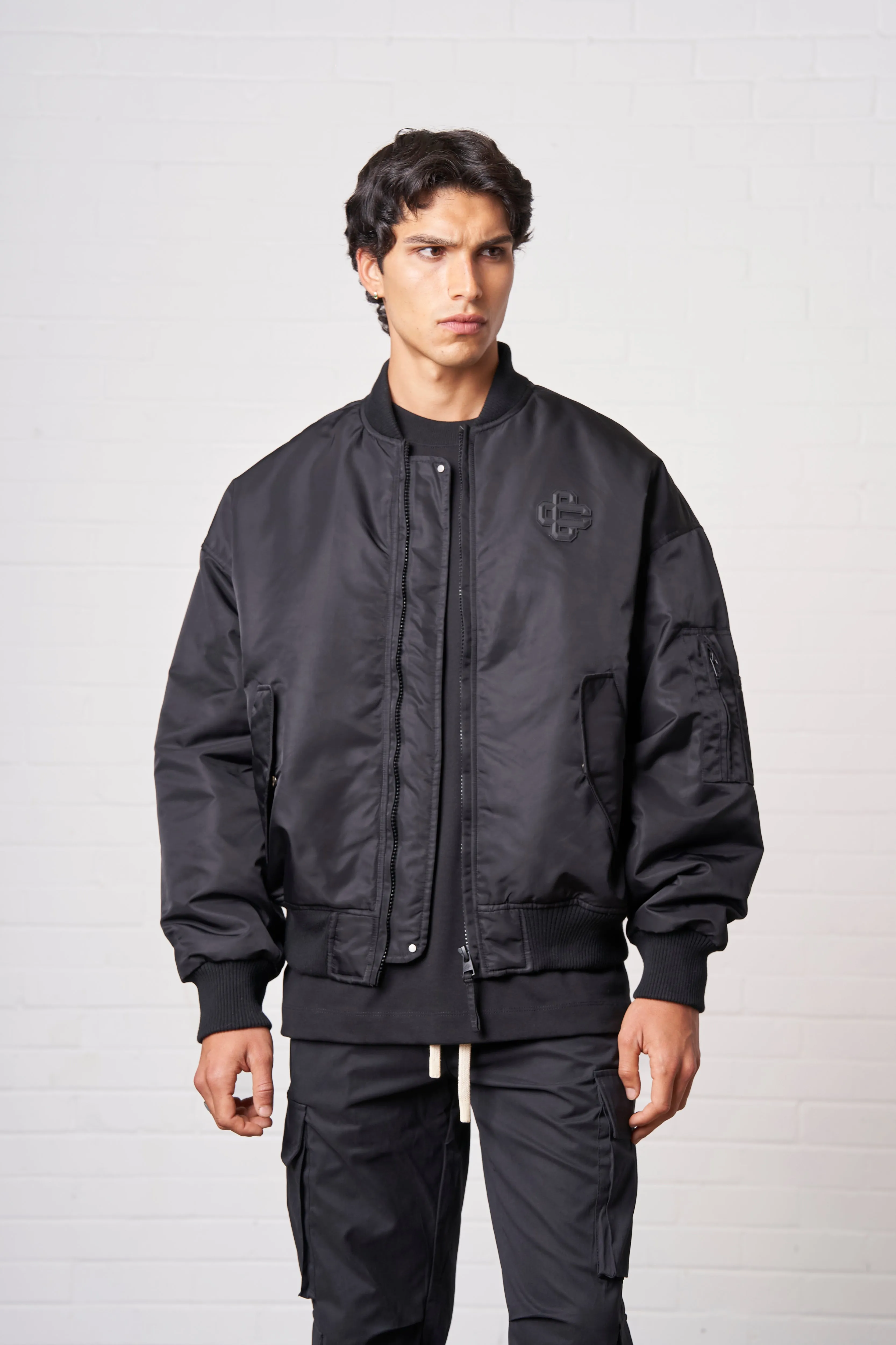 NYLON 4 EMBLEM BOMBER JACKET - BLACK