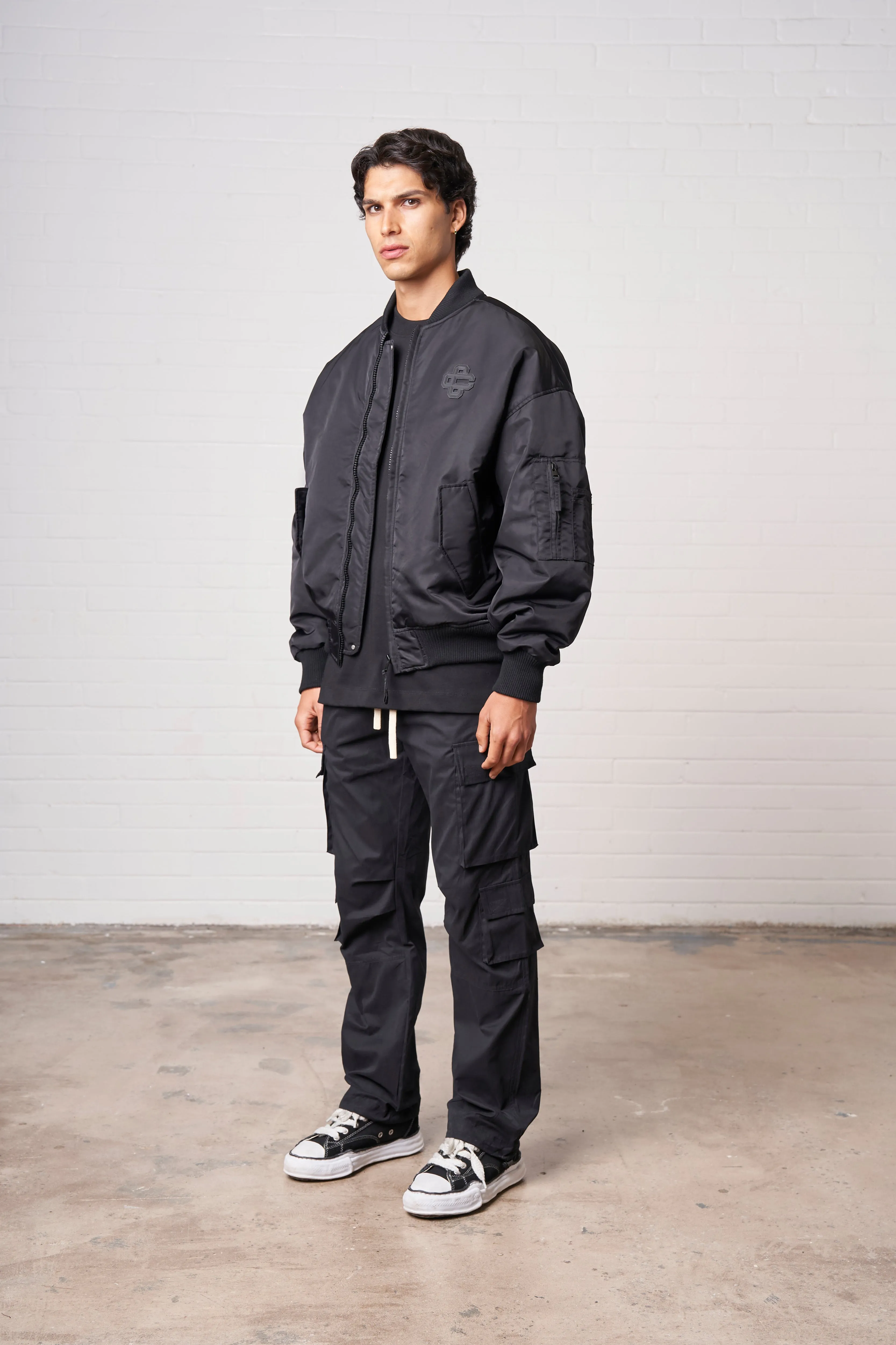 NYLON 4 EMBLEM BOMBER JACKET - BLACK