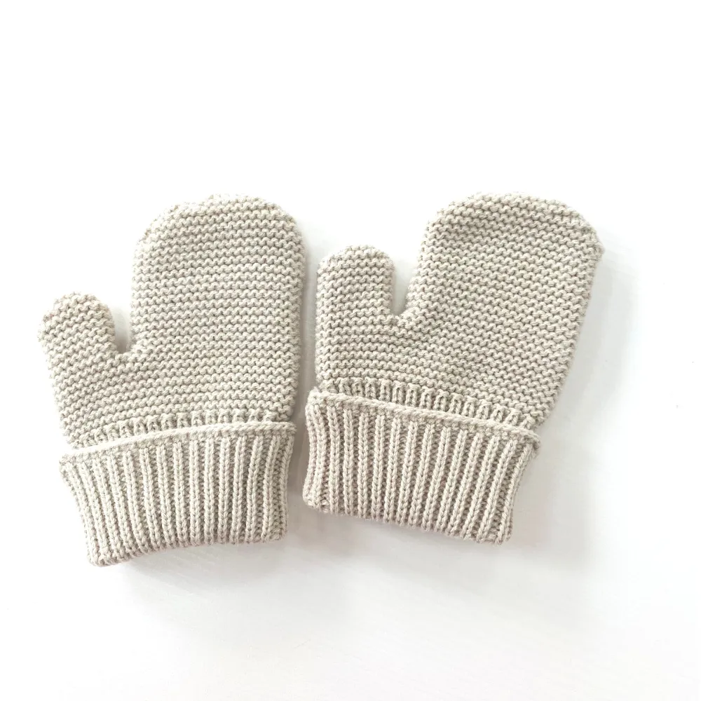 Pangasa Knitted Mittens