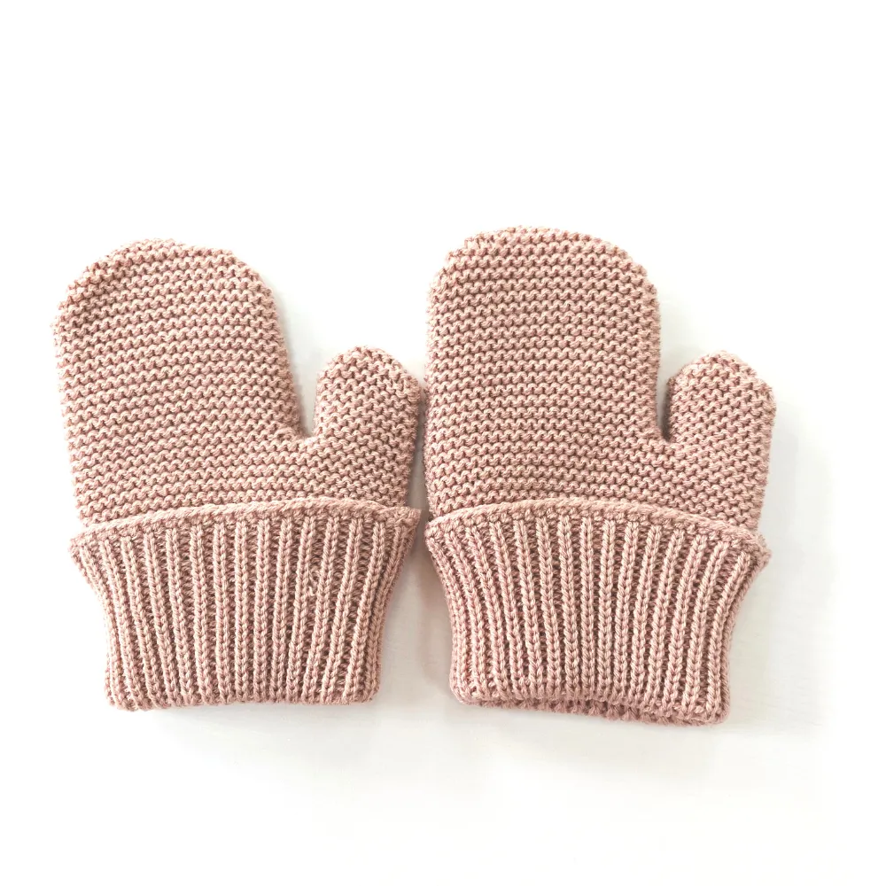 Pangasa Knitted Mittens