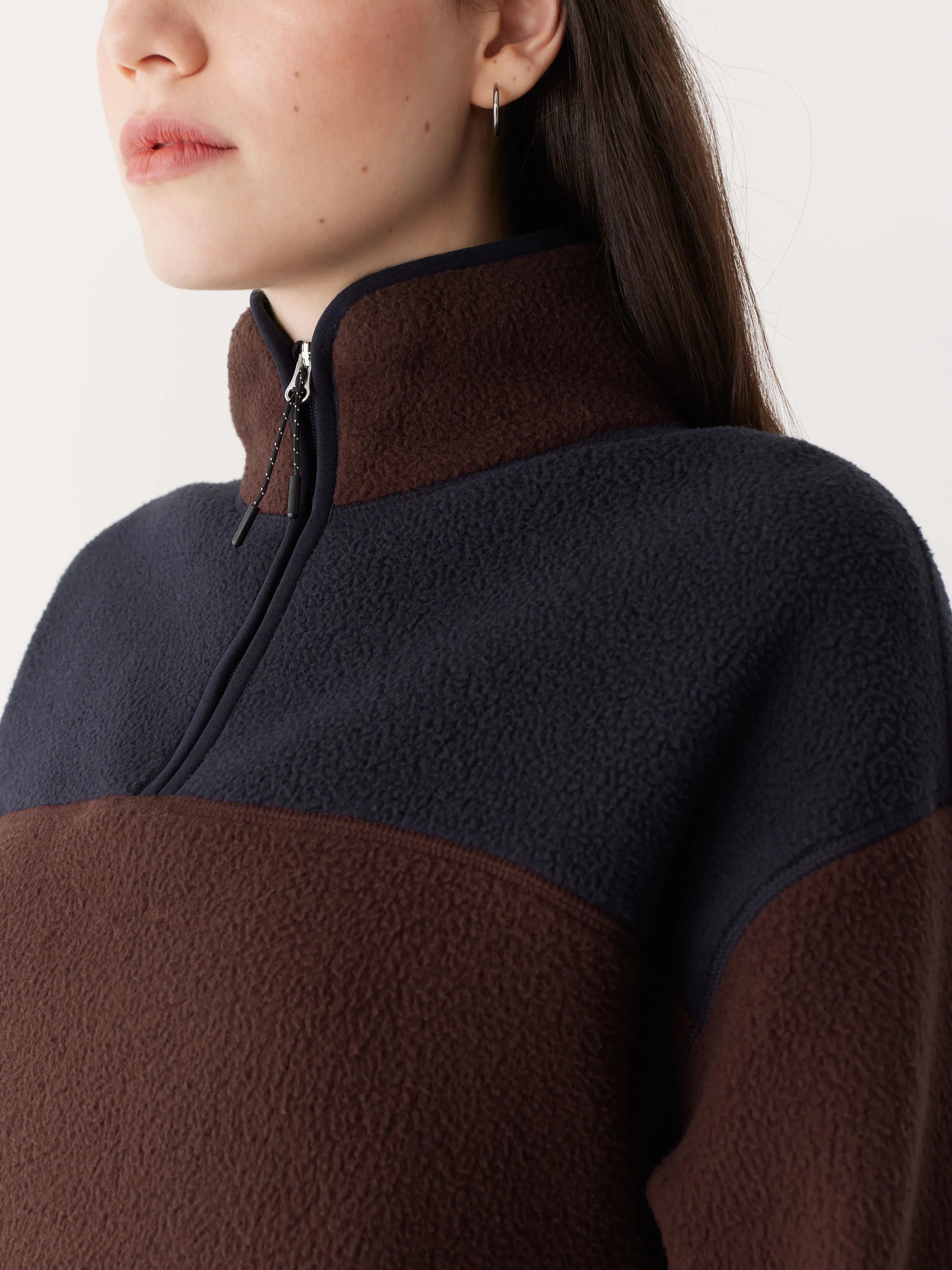 The Axis Polar Fleece Pullover in Burgundy