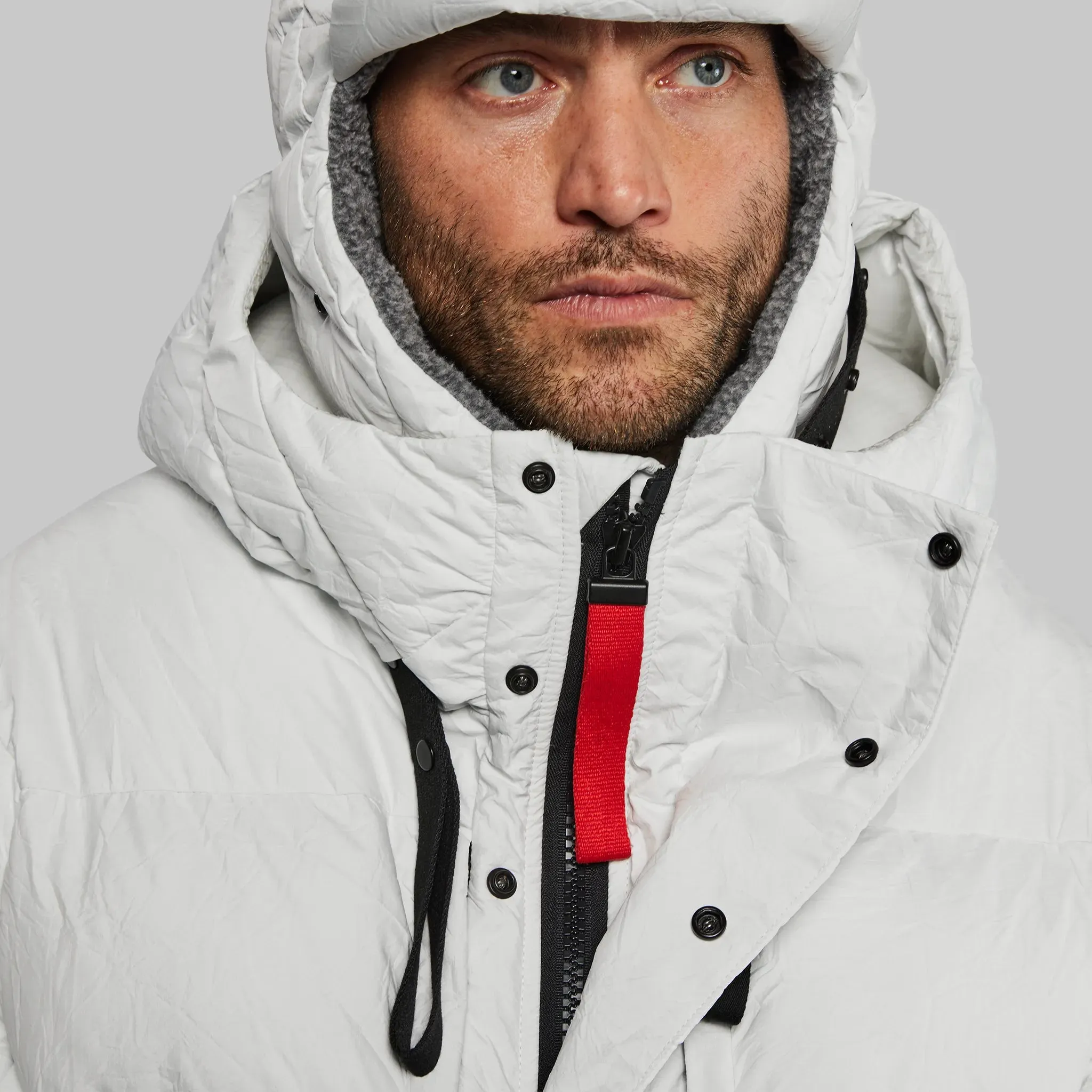 Titan Puffer. White edition