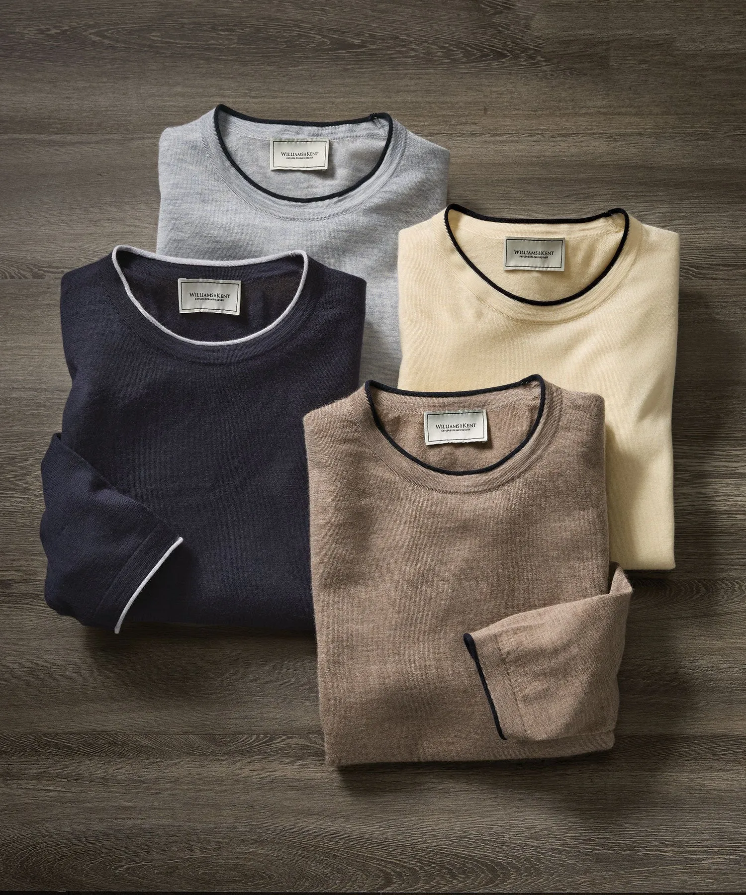 Worsted Cashmere Crew Neck Sweater